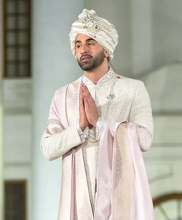 Actor Ranbir Kapoor showcases a creation by designer Tarun Tahiliani Actor Ranbir Kapoor showcases a creation by designer Tarun Tahiliani