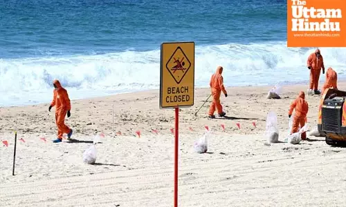 Australia: All Sydney beaches reopened following tar ball pollution