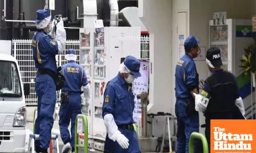 Man fatally slashes 18-yr-old female employee at bar in Tokyo