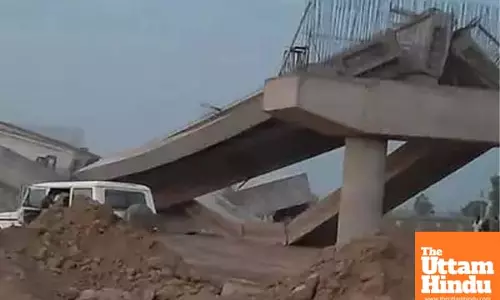 Crack in Karnal-Kaithal Road railway flyover raises accident concerns as jack falls from bridge, heavy vehicles diverted.