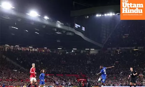 Caicedos volley earns Chelsea hard-fought 1-1 draw vs Man Utd