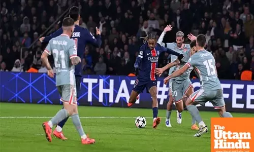 Correas late winner extends PSGs winless streak