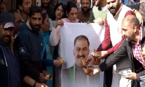 Shimla witnesses BJP Yuva Morchas Samosa March in a show of unity