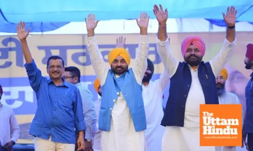 We have honest Randhawa and Congress has corrupt Randhawa : Kejriwal