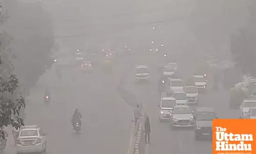 Delhi-NCR engulfed in thick smog as air quality deteriorates