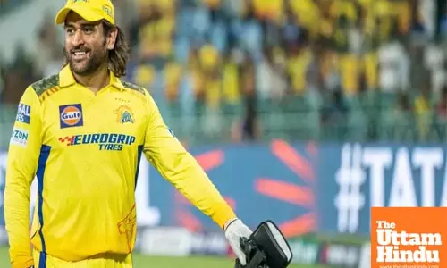 Former Captain MS Dhoni gets legal notice in alleged fraud case