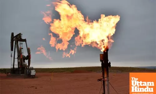 Oil, gas firms fail to set strict targets to stop methane leaking