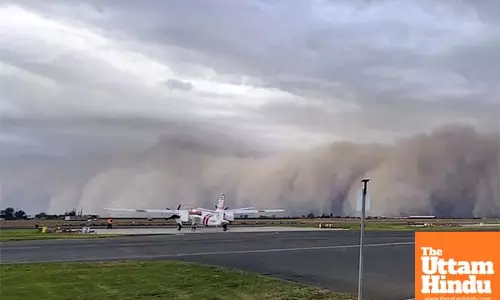 Massive dust storm triggers highway pileup, power outages in California