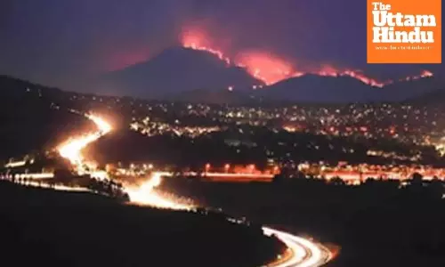 Australian towns ordered to evacuate amid bushfire threat