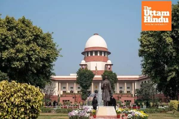 SC upholds termination of LIC employee for absenting himself without intimation SC upholds termination of LIC employee for absenting himself without intimation