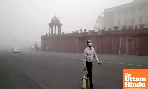 Supreme Court to decide on stringent pollution curbs as Delhis air quality edges up