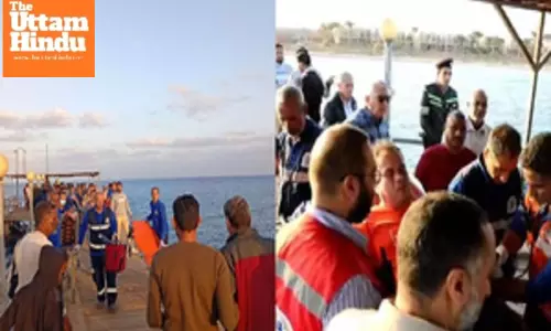 28 rescued after safari boat sinks off Egypt