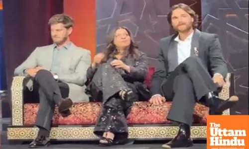 Zoya Akhtar’s picture sitting with Andrew Garfield, Jacob Elordi goes viral