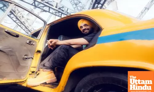 Diljit Dosanjh wanders through timeless lanes of Kolkata