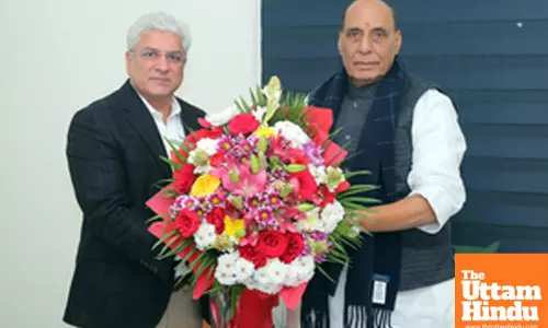 New Delhi: BJP leader Kailash Gahlot meets Defence Minister Rajnath Singh