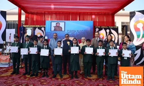 Presides over 22nd annual event of Swami Mohan Dass Model School, distributes prizes among students