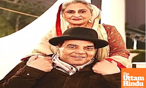 Dharmendra shares fond memory with ‘Guddi’ Jaya Bachchan