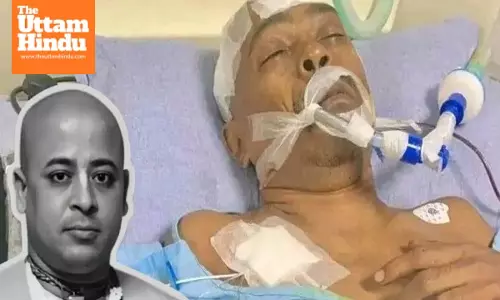 Violence Against Hindu Minority in Bangladesh: Lawyer Assaulted before Chinmay Das Hearing, Hospitalized in ICU