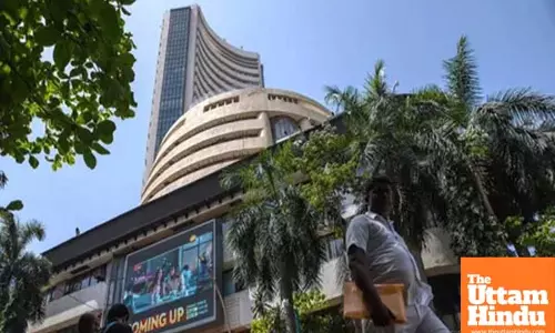 Indian stock market opens flat, PSU bank shares lead