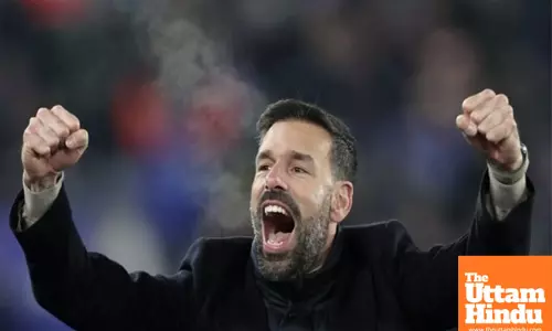 Van Nistelrooy starts Leicester reign with win over West Ham