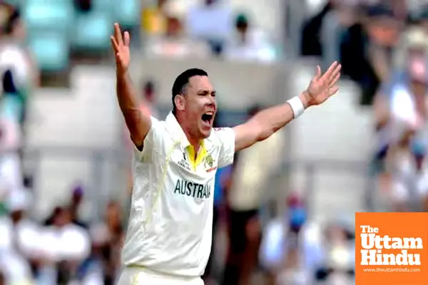 India on high alert as Scott Boland’s pink-ball brilliance threatens to rip through batting!