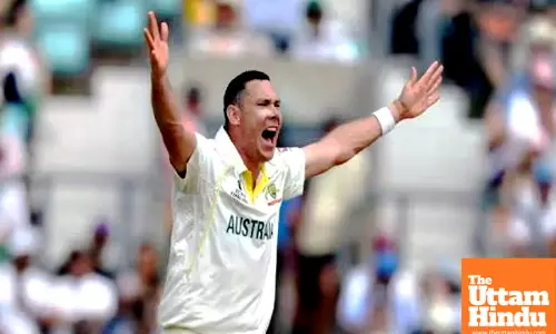 India on high alert as Scott Boland’s pink-ball brilliance threatens to rip through batting!