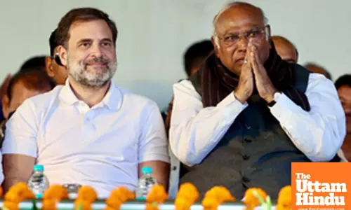 Rahul Gandhi, Kharge pay tribute on Armed Forces Flag Day