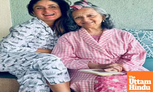 Kareena celebrates mother-in-law, Sharmila Tagore’s birthday, calls her ‘coolest Gangsta’
