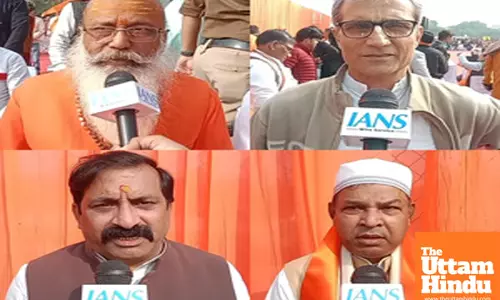 Hindu organisations protest in Noida over atrocities on Hindus in Bdesh