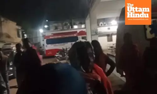 Tragedy in Sidhi: Pregnant Woman Gives Birth Outside Hospital, Infant Dies