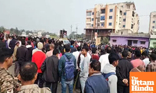 Students protest in Hazaribagh alleging irregularities in Jharkhand CGL exam results