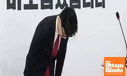 South Koreas ruling party chief voices support for President Yoons impeachment