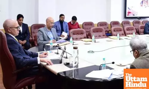 ‘Rail connectivity to Kashmir’: Omar Abdullah highlights potential of J&K’s flowers in global markets