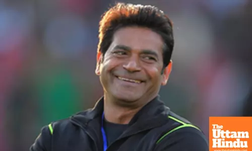 Aqib Javed named Pakistans interim red-ball coach as Gillespie resigns