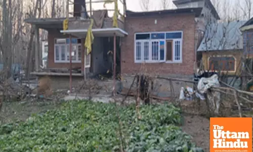 J&K: Police attaches house were four terrorists were killed in Kulgam