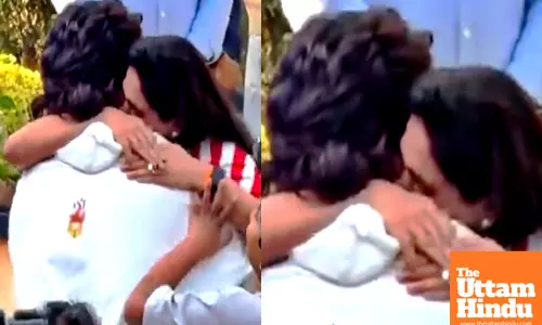 Allu Arjun holds on to ‘emotional’ wife, kids tight after release from jail