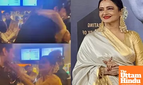 Rekha gets emotional as she shares a heartfelt moment with Big Bs grandson Agastya Nanda
