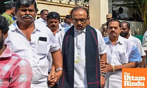 Chennai: MDMK Chief Vaiko Pays His Last Respects to Late E.V.K.S. Elangovan