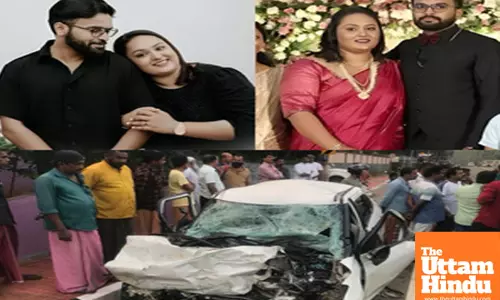 Newlyweds among four killed in car-minibus collision in Kerala