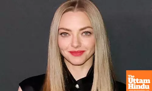 Amanda Seyfried reveals truth behind viral video of her singing song    from Wicked