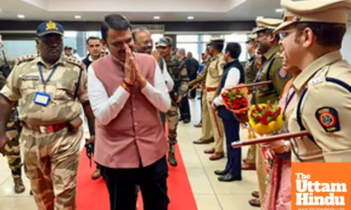 Nagpur: Maharashtra CM Devendra Fadnavis receives a warm welcome upon his arrival