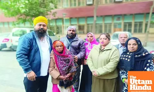 Bajrangi Bhaijaan in Real Life: Indian Woman Reunited with Family in Emotional Border Reunion After 22 Years in Pakistan