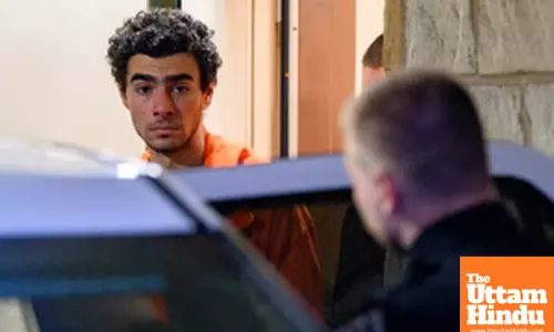 Gunman in UnitedHealthcare CEO murder indicted in New York City