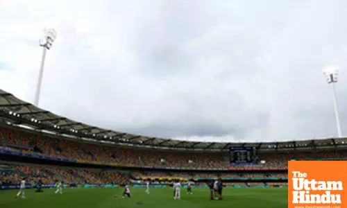 3rd Test: Rain forces early lunch after Australia bowl out India for 260, take 185-run lead