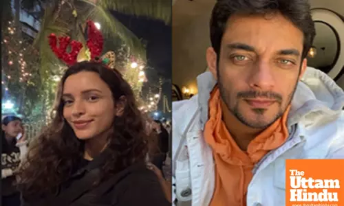 Triptii Dimri and BF Sam Merchant embrace Christmas magic on Mumbais   lit streets