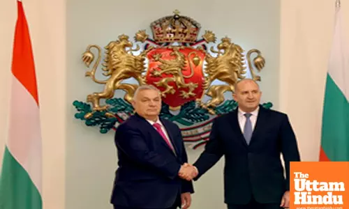 Bulgarian President, Hungarian PM call for peace in Europe, closer bilateral ties