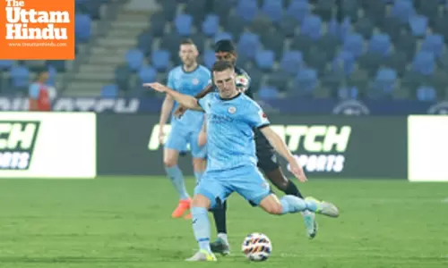 ISL 2024-25: Mumbai City FC prevail over Chennaiyin with fourth consecutive clean sheet