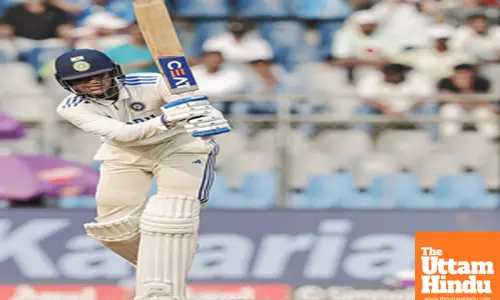 BGT: Karthik flags Gills technical error, says he has played ordinary shots