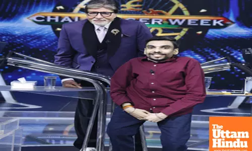 Amitabh Bachchan gifts a contestant his personal perfume on ‘KBC 16’