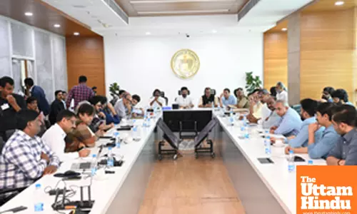 Tollywood delegation meets Telangana CM amid stampede row